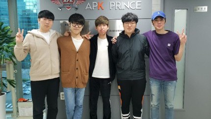 APK Prince hoàn thành đội hình với KaKAO, Ikssu, Mickey và Fury