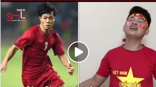 Một chàng trai trẻ tự sáng tác và trình bày bài hát cực “yêu” cổ vũ ĐTVN