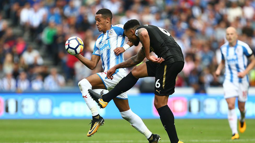 Nhận định tỷ lệ cược kèo bóng đá tài xỉu trận Huddersfield vs Newcastle