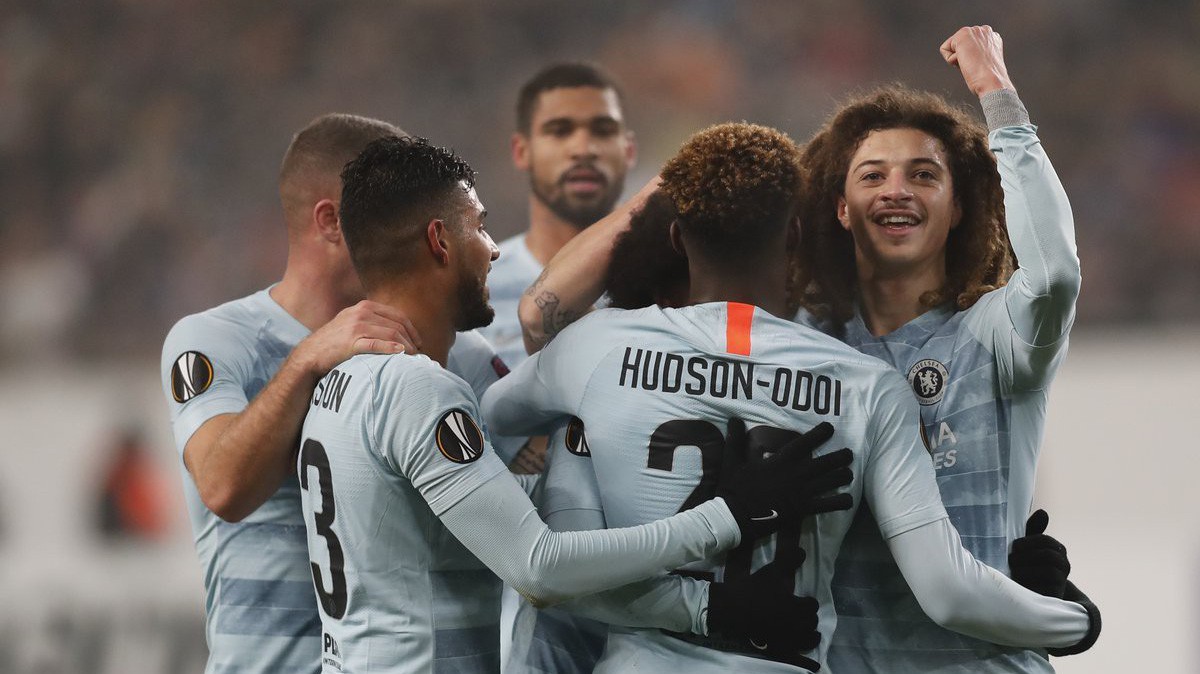 Kỷ lục đá phạt kỳ lạ của Chelsea và những thống kê đáng chú ý từ trận gặp Vidi