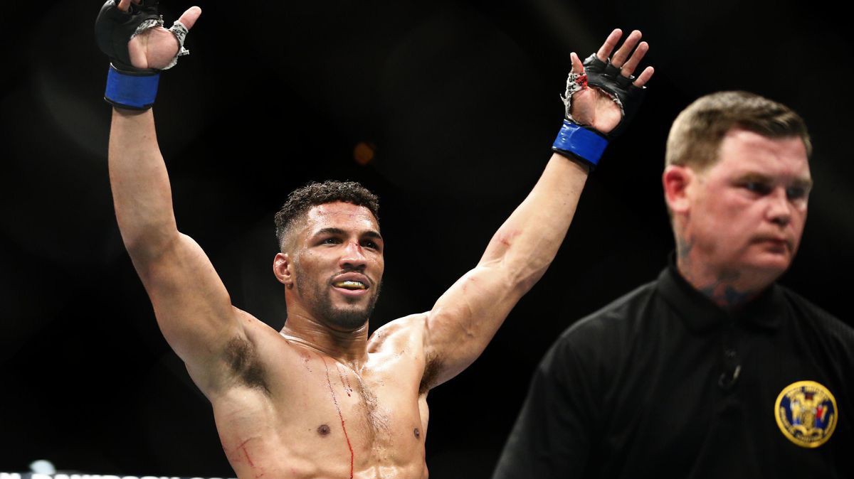 Kevin Lee "cạ kèo" Khabib: Tôi không ngán phải vật nhau với bất cứ ai