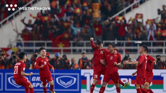 Anh Đức rưng rưng chỉ biết nói hai từ TUYỆT VỜI sau khi Việt Nam vô địch AFF Cup 2018