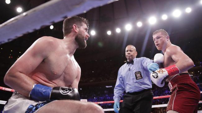 Rocky Fielding khẳng định cú đấm của Canelo Alvarez đủ sức hạ gục bất cứ ai ở hạng 168 pound