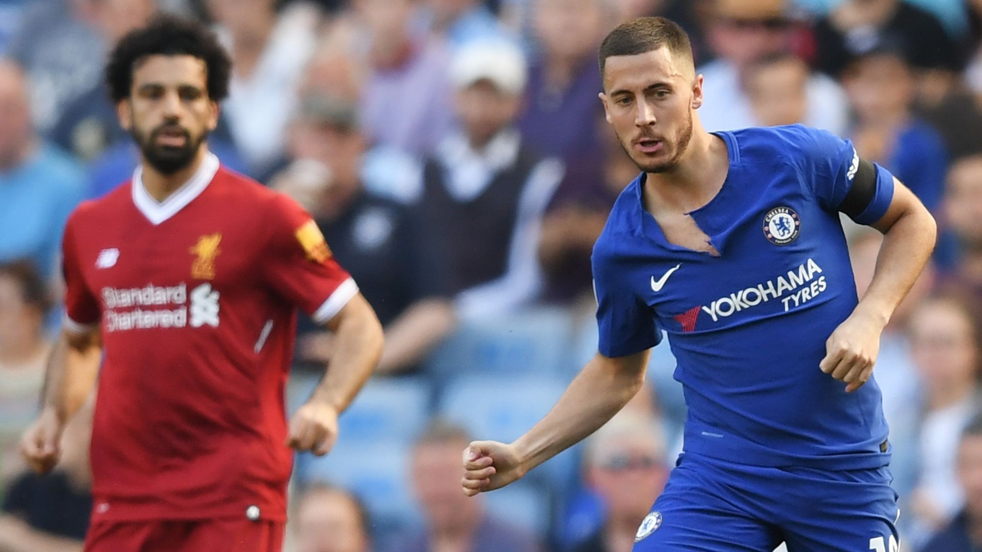 Huyền thoại Liverpool nêu lý do Eden Hazard vẫn "ngon" hơn Mohamed Salah