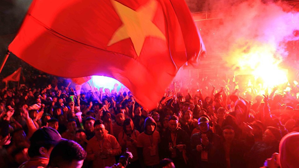 Trận chung kết AFF Cup làm chất lượng không khí Hà Nội xấu đi