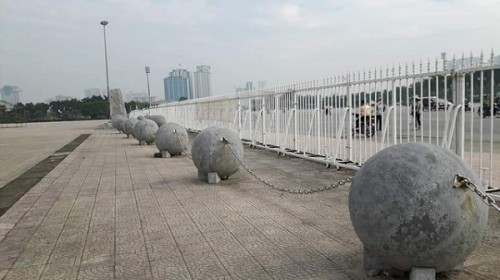 Tương lai của 40 quả bóng xích ở Mỹ Đình "lạc trôi" về đâu sau khi Tuyển Việt Nam vô địch AFF Cup?