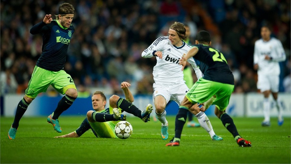 Vì sao Real Madrid mừng rỡ với thống kê khó tin khi gặp Ajax ở vòng 1/8 C1 Champions League