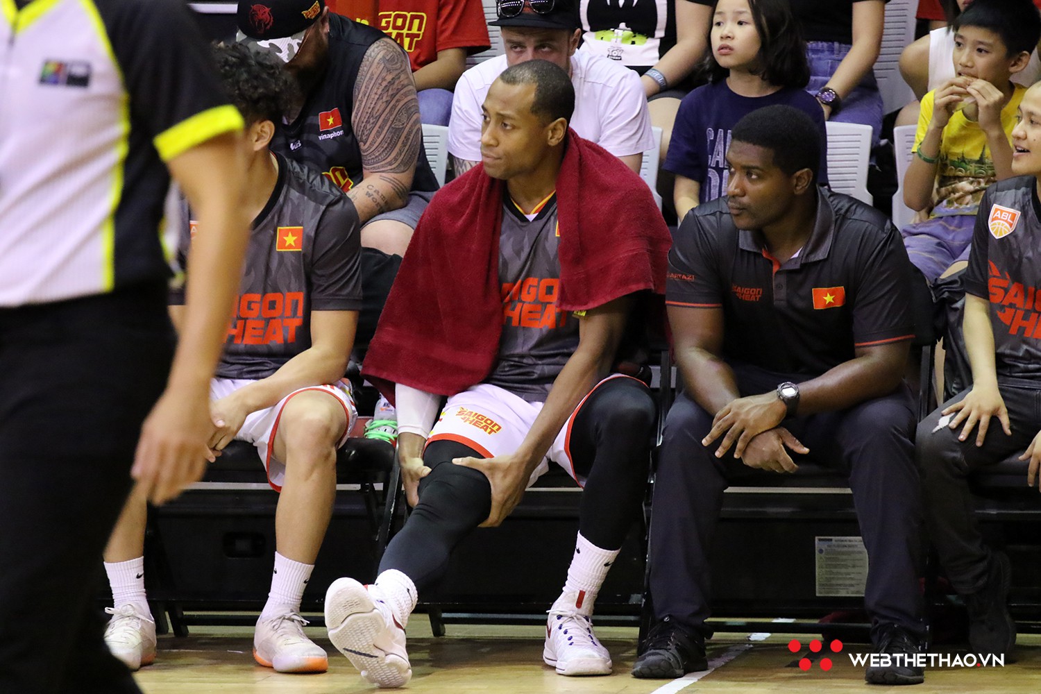 Gặp chấn thương đùi sau, Trevon Hughes có thể sẽ bỏ lỡ đại chiến với Macau Black Bears - Ảnh 2.