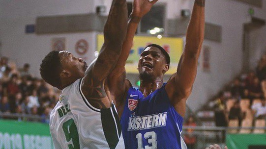 Zhuhai Wolf Warriors 76-88 Hong Kong Eastern: Mike Bell lập double-doubles trong ngày ra mắt