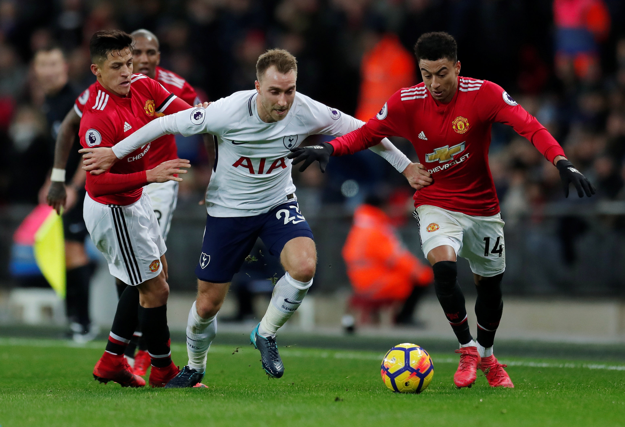 Thống kê chỉ ra Ozil hay Eriksen sẽ bùng nổ ở đại chiến Arsenal - Tottenham? - Ảnh 8. Thống kê chỉ ra Ozil hay Eriksen sẽ bùng nổ ở đại chiến Arsenal - Tottenham? - Ảnh 8.