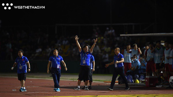 AFF Cup 2018: ĐT Việt Nam như “mở cờ trong bụng” với chỉ số này, nhưng…