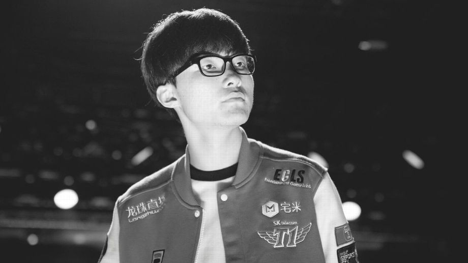 Faker: "Trung Quốc đã lấy đi tất cả các vương miện của chúng tôi. Năm tới, chúng tôi sẽ lấy lại tất cả"