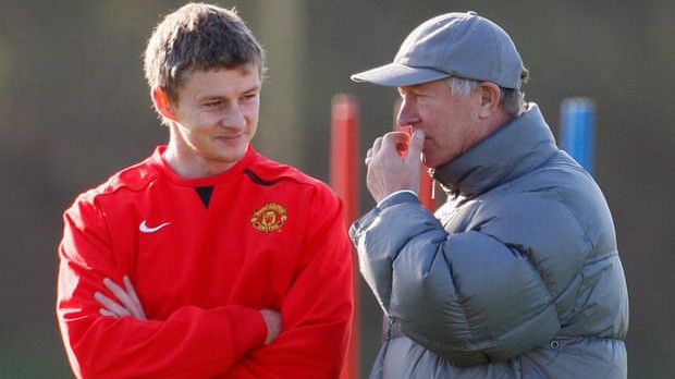 Solskjaer sẽ để Man Utd chơi phong cách "xe buýt Mourinho” hay tấn công đẹp mắt?