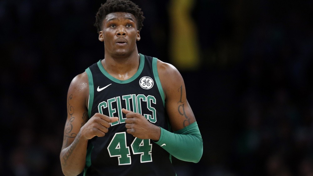 Bất ngờ khi tân binh "chúa tể thời gian" của Boston Celtics đang dẫn đầu NBA về chỉ số block