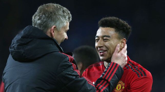 Người hùng Lingard tiết lộ chỉ đạo chiến thuật đậm chất Quỷ đỏ của HLV Solskjaer giúp MU "lên đồng"