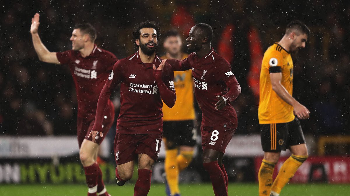 Klopp giải thích về khởi đầu chậm và vị trí mới của Salah trước trận gặp Newcastle