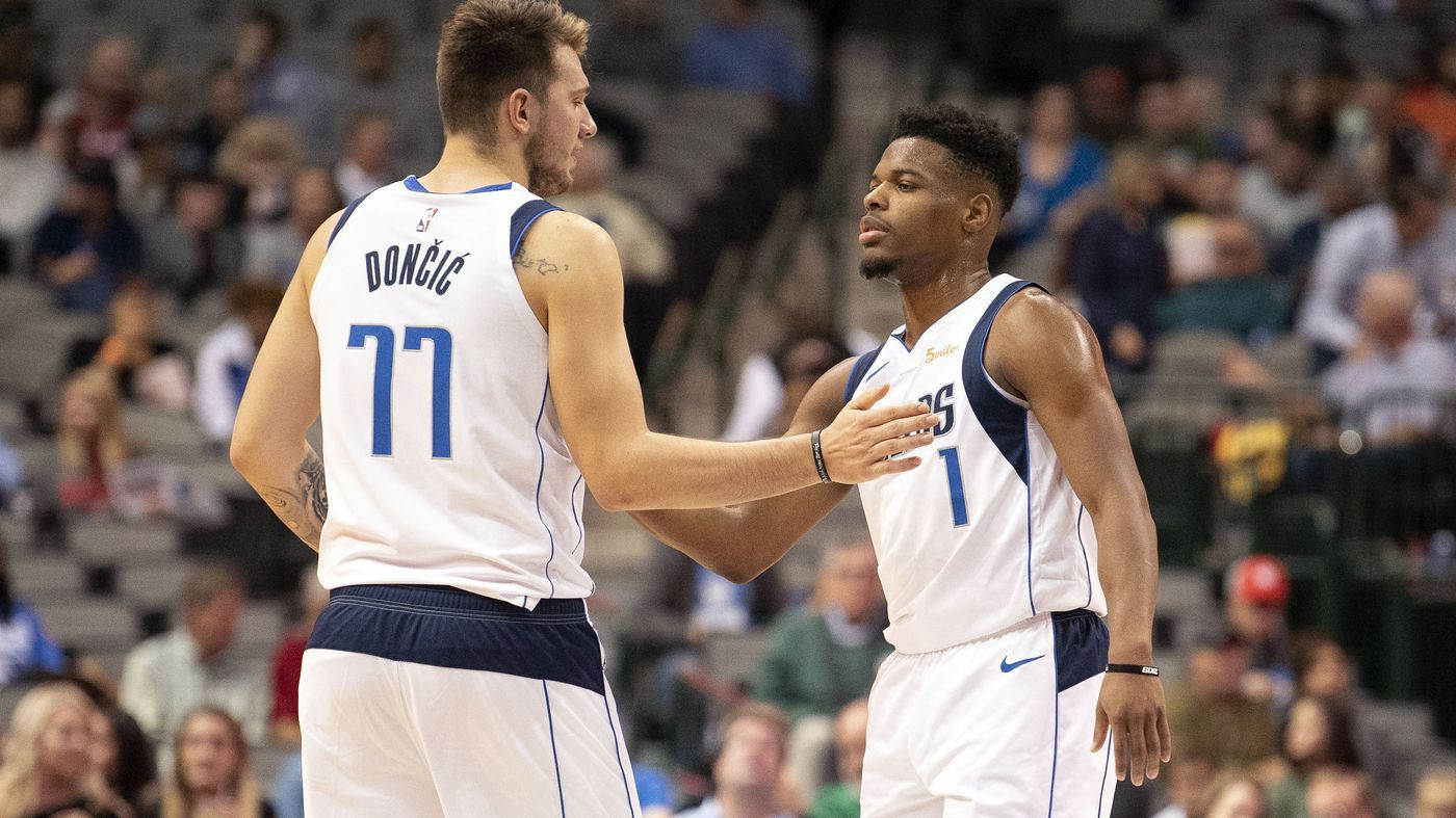 Dallas Mavericks đang muốn từ bỏ Dennis Smith Jr., đưa Luka Doncic "lên ngôi"?