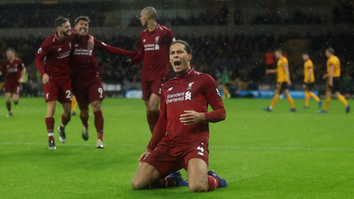 Tại sao Arsenal bỏ qua cơ hội mua Van Dijk với giá rẻ khó tin?