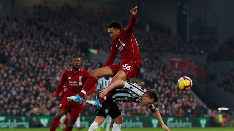 Video kết quả vòng 19 Ngoại hạng Anh 2018/19: Liverpool - Newcastle