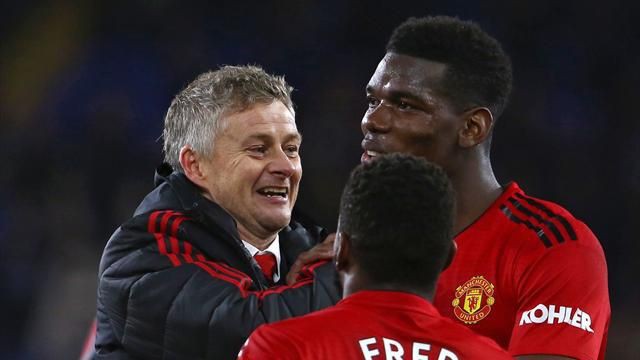 Giải thích lý do thay người sớm, HLV Solskjaer không quên ca ngợi người hùng Pogba