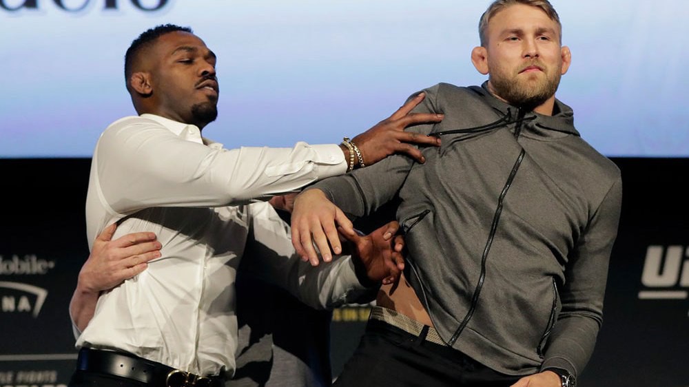 Dana White từng đề nghị Alexander Gustafsson tái đấu với Jon Jones vào tháng 3 năm sau