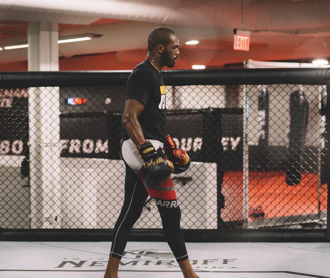 Jon Jones hóa ra vẫn dương tính với Turinabol từ xưa đến nay? - Ảnh 5.