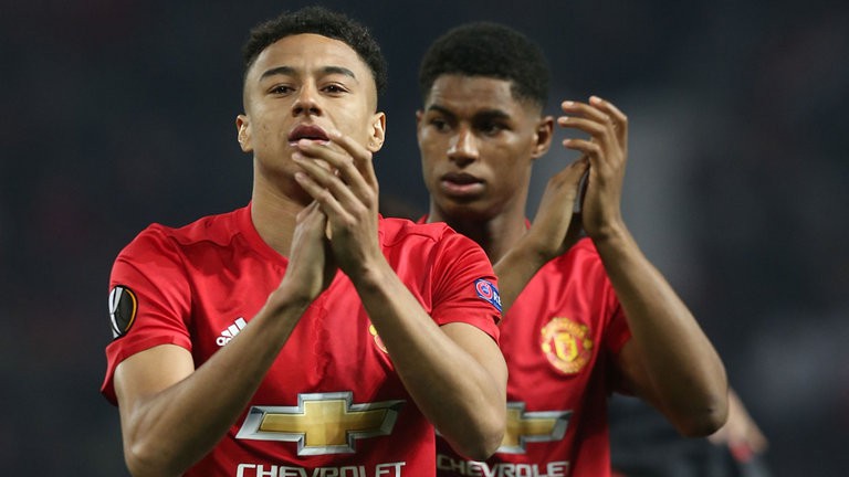Lộ diện danh sách 4 cầu thủ Man Utd bất khả xâm phạm của PCT Ed Woodward - Ảnh 7.