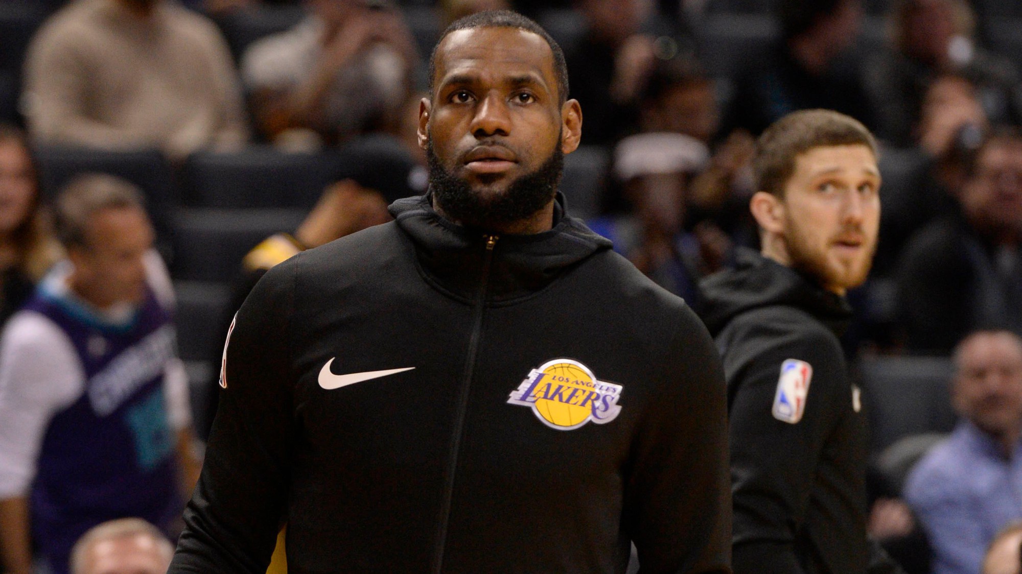 LeBron James đoạt danh hiệu "Vận động viên nam xuất sắc nhất năm"
