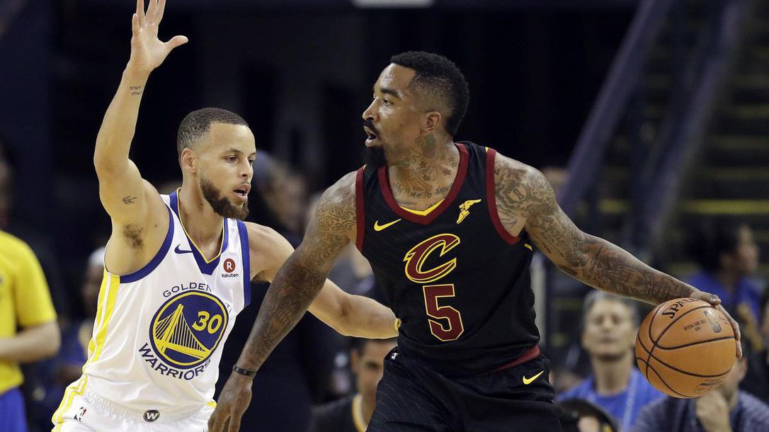 JR Smith chia sẻ lý do vì sao đến giờ anh vẫn chưa chịu rời khỏi Cleveland Cavaliers