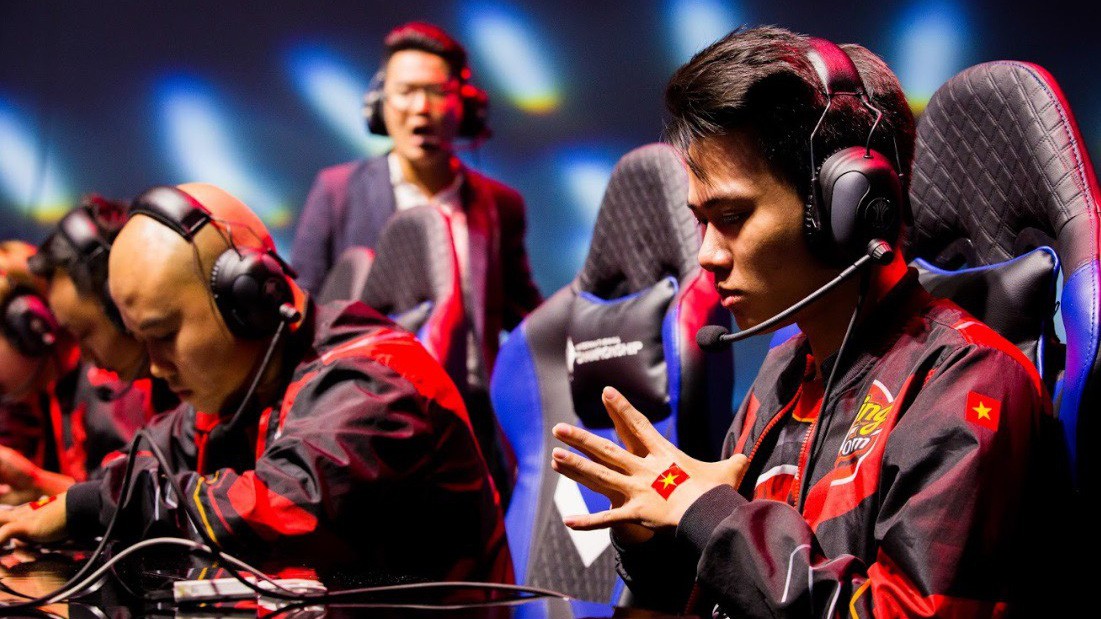 Kết quả vòng bảng AIC 2018: Swing Phantom dừng bước, Team Flash và Overclockers gặp khó khăn