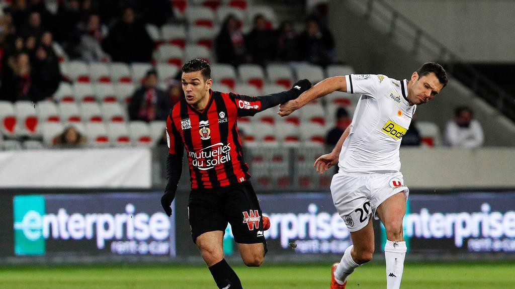 Nhận định tỷ lệ cược kèo bóng đá tài xỉu trận Nice vs Angers