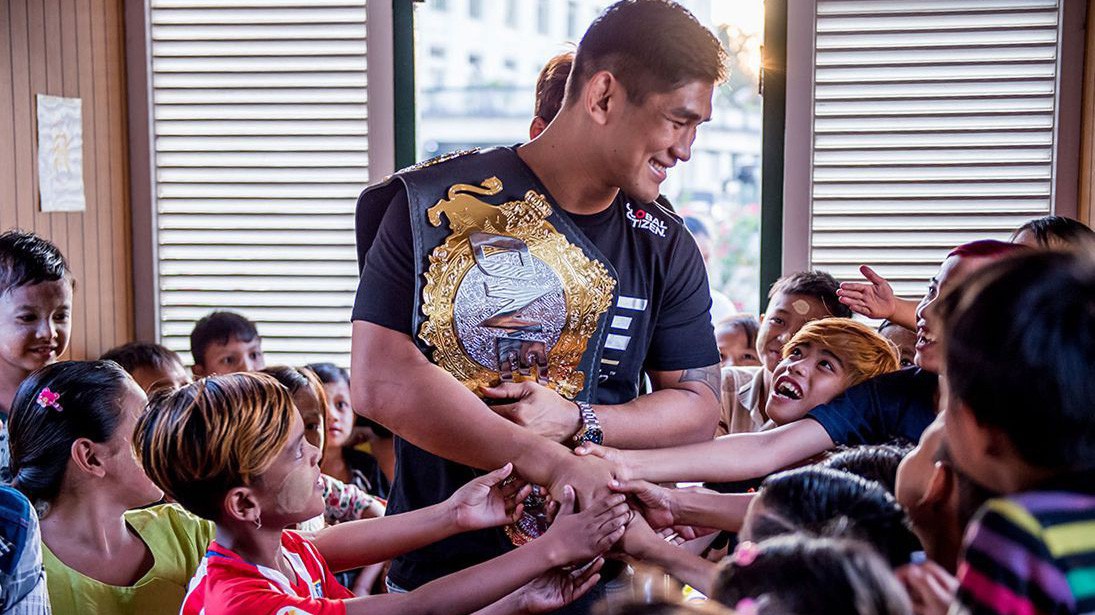 Những tiện dụng của ứng dụng ONE Super App mà ONE Championship đang mang lại