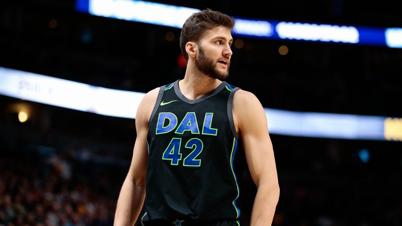 5 cầu thủ NBA đang cháy và xứng đáng có vị trí tốt hơn trong đội - Ảnh 4. 5 cầu thủ NBA đang cháy và xứng đáng có vị trí tốt hơn trong đội - Ảnh 4.