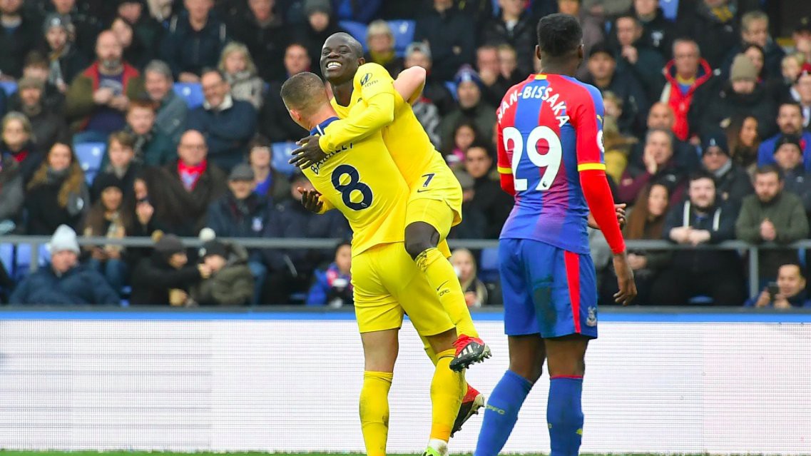 Kỷ lục có 1-0-2 của Kante và 5 điểm nhấn từ trận Crystal Palace - Chelsea