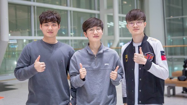 Faker, Bang và Peanut lên đường tới Las Vegas tham dự All-Star 2018