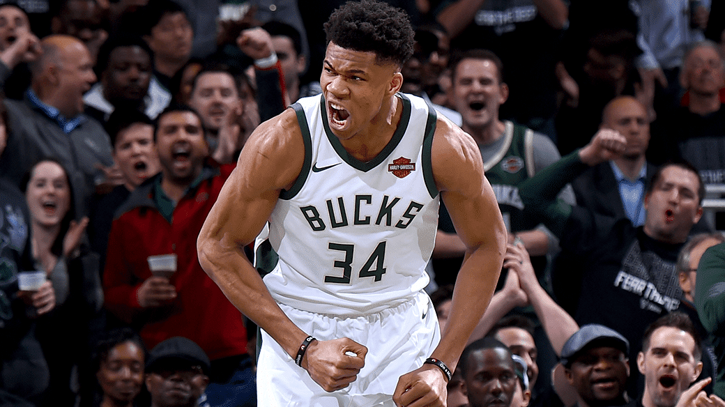 Oanh tạc toàn bộ giải đấu, "siêu nhân" Giannis Antetokounmpo nhận giải cầu thủ xuất sắc nhất tháng