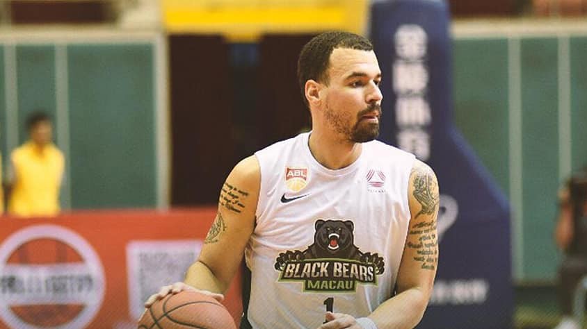 Sang Đinh đã lên tiếng, Saigon Heat vẫn không thể làm nên kỳ tích khi Anthony Tucker hóa Curry