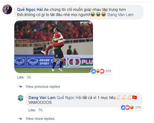 Quế Ngọc Hải và Văn Lâm nói gì về vụ cãi vã nhau ngay trong trận đấu Philippines