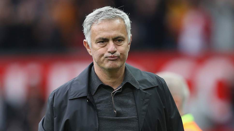 Tin bóng đá ngày 7/12: Siêu cò Mendes chốt tương lai Mourinho, đã rõ nguyên nhân Fred không được đá chính