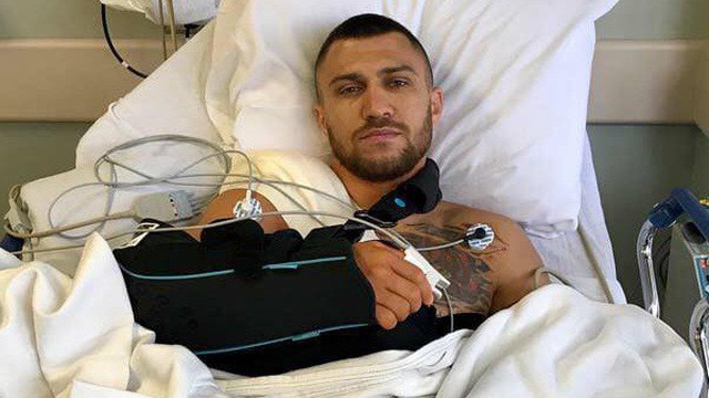 TRỰC TIẾP Quyền Anh: Vasiliy Lomachenko vs Jose Pedraza - Ảnh 7. TRỰC TIẾP Quyền Anh: Vasiliy Lomachenko vs Jose Pedraza - Ảnh 7.