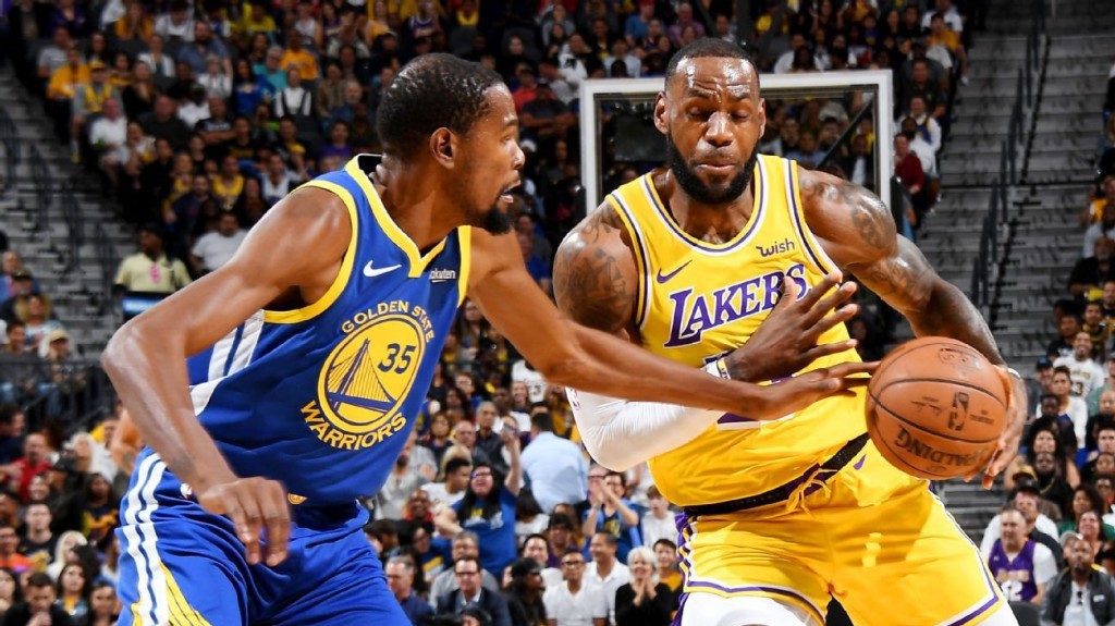 LeBron James chuẩn bị bước vào cuộc đua... tân binh của năm?