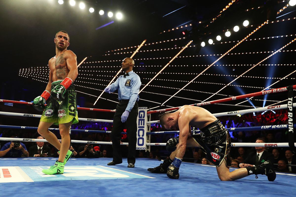 TRỰC TIẾP Quyền Anh: Vasiliy Lomachenko vs Jose Pedraza - Ảnh 3. TRỰC TIẾP Quyền Anh: Vasiliy Lomachenko vs Jose Pedraza - Ảnh 3.