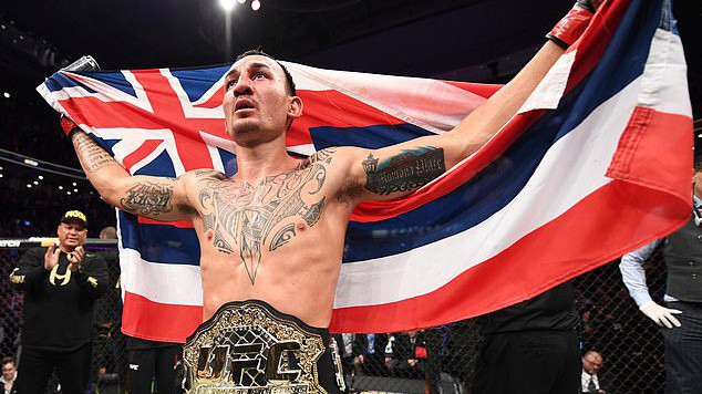 Max Holloway nói gì về việc thi đấu ở hạng Lightweight UFC?