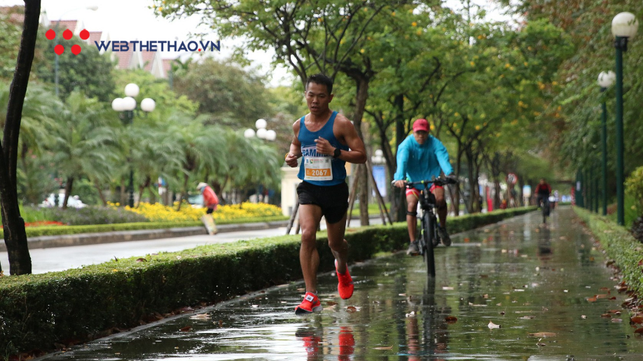 Hanoi Half Marathon 2018 - những khoảnh khắc đẹp