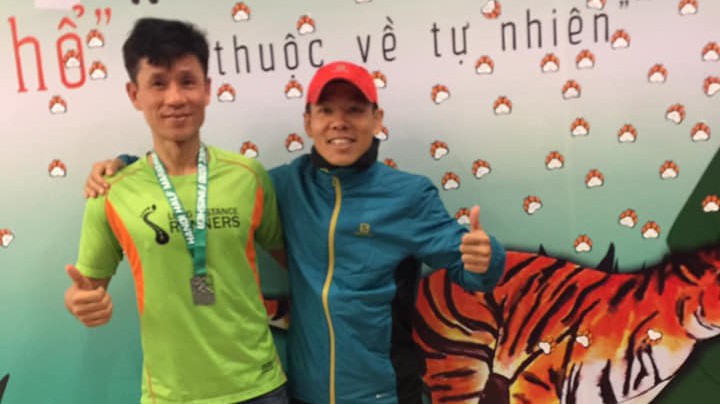 Nguyễn Tiến Hùng vượt Cao Ngọc Hà lập kỷ lục giải Hanoi Half Marathon siêu ấn tượng