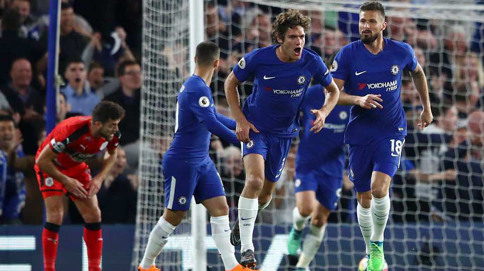 Video: Để Huddersfield cầm hòa, Chelsea gặp khó trong cuộc đua Top 4