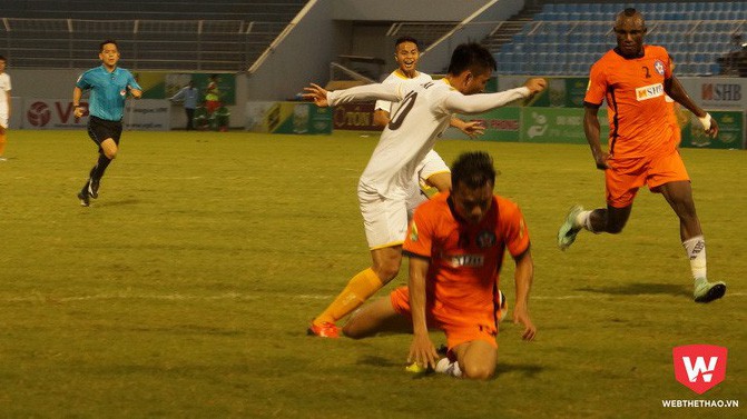 HLV Minh Phương phủ nhận chuyện “sóng ngầm” ở SHB Đà Nẵng