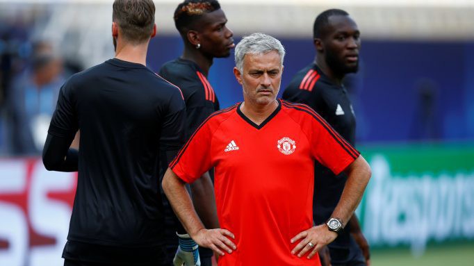 Tại sao Mourinho đau đầu vì Lukaku trước chung kết FA Cup?