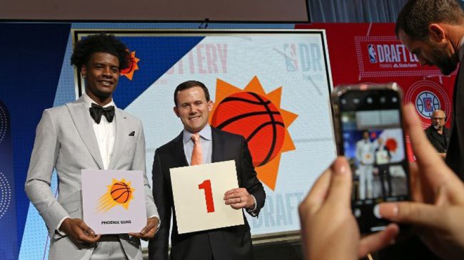 Phoenix Suns thắng lớn tại NBA Draft Lottery