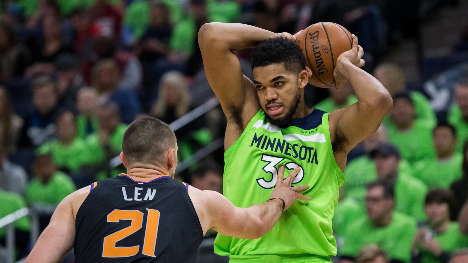 Karl-Anthony Towns có phải là mảnh ghép cuối cùng của Celtics? - Ảnh 1.